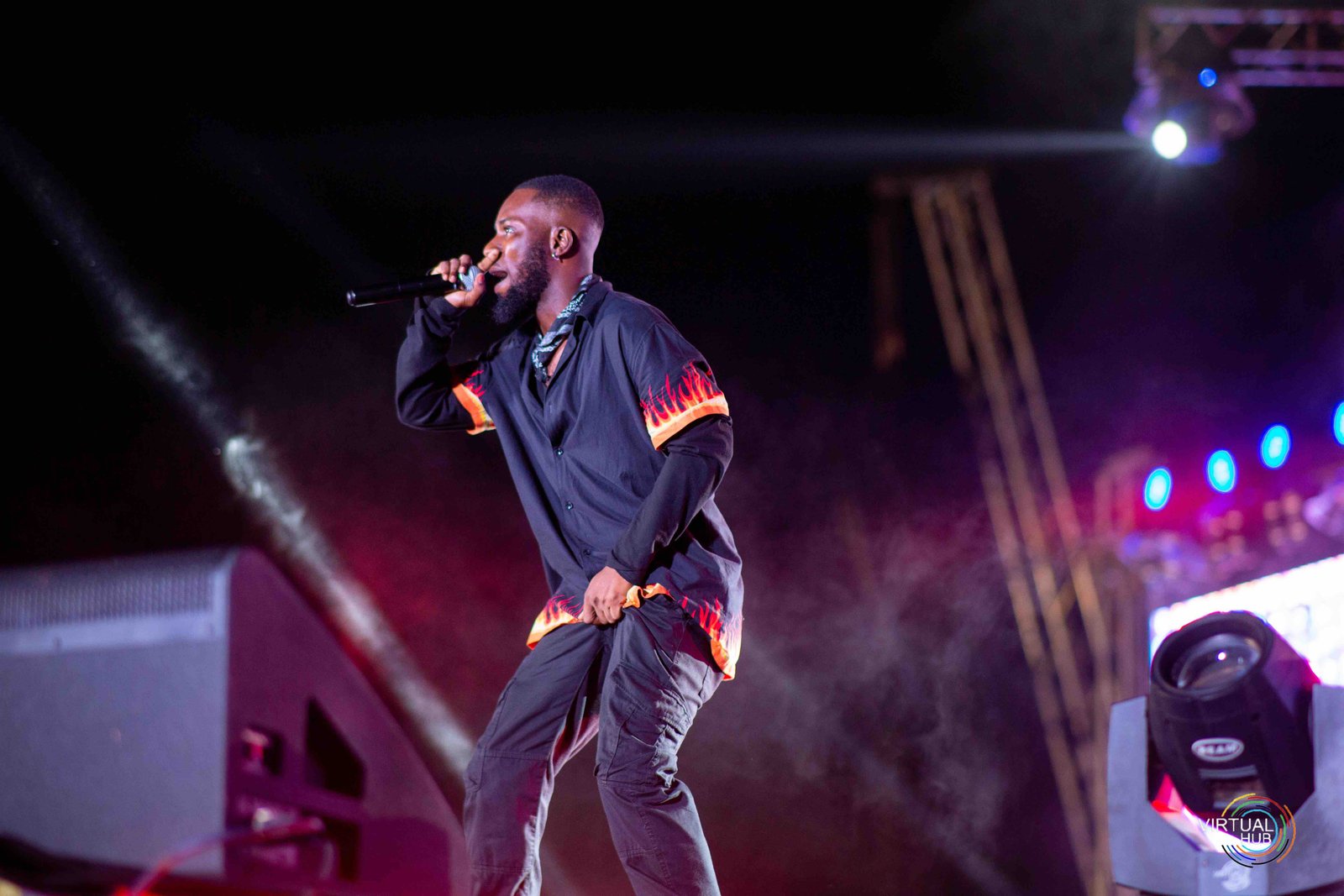 Performance at Hoodtalk 2024 tour