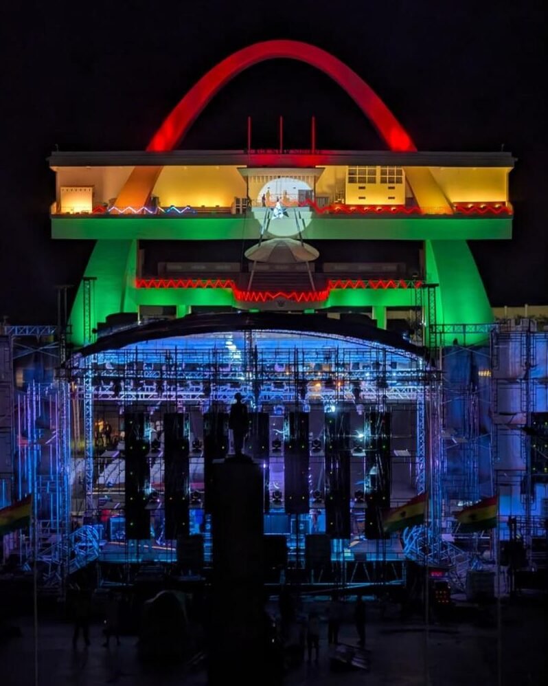 Black Star Square lit up by Hoodtalk lighting